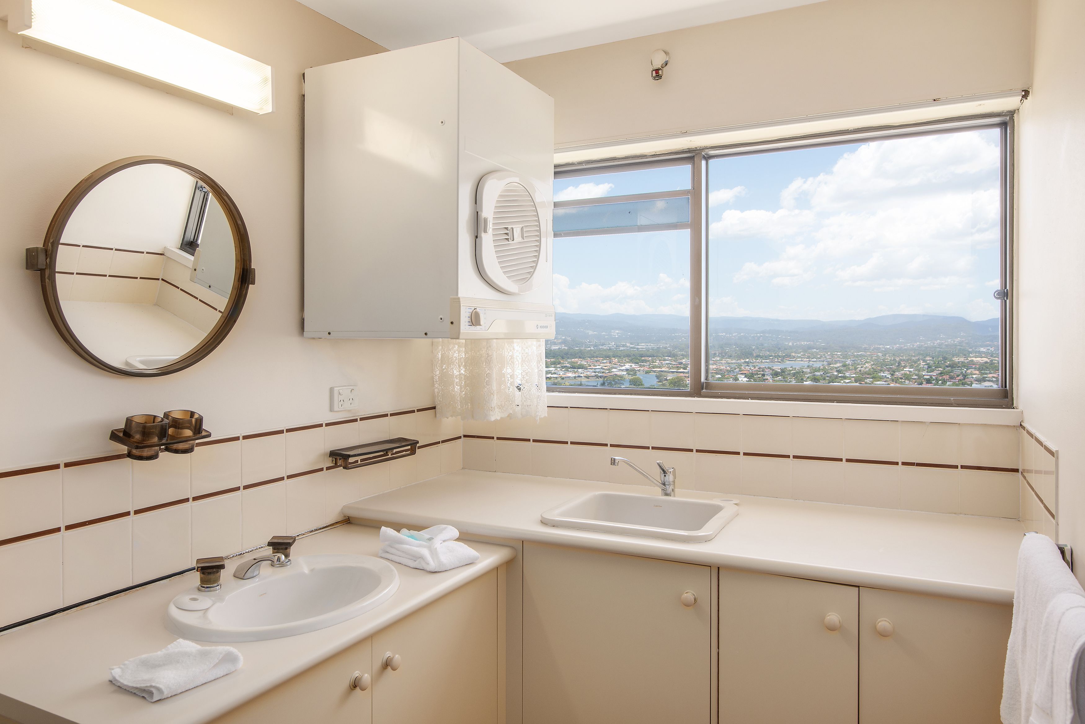 Burleigh Esplanade Apartments