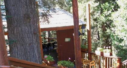 Strawberry Inn