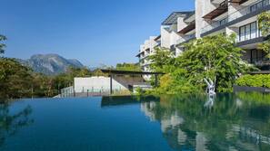2 outdoor pools, pool umbrellas, sun loungers