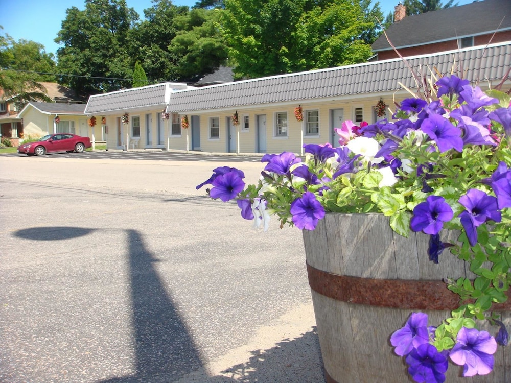 Bracebridge Inn in Huntsville, Canada