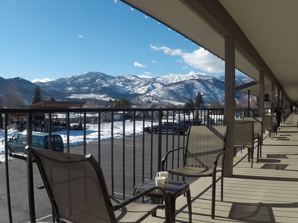 Mountain View Lodge & Resort in Manson Best Rates & Deals on Orbitz