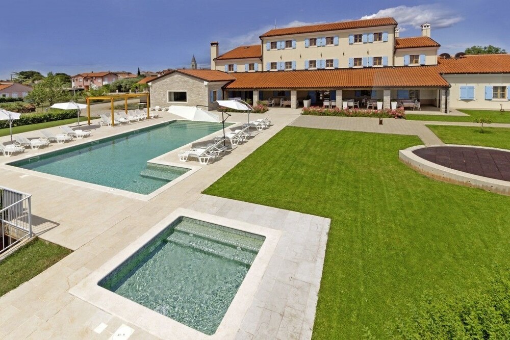 Photo - VELANERA Hotel & Restaurant