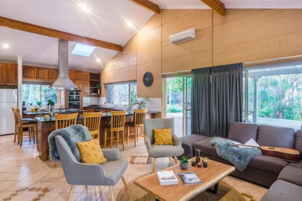 Eight Willows Retreat