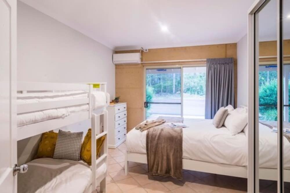 Eight Willows Retreat