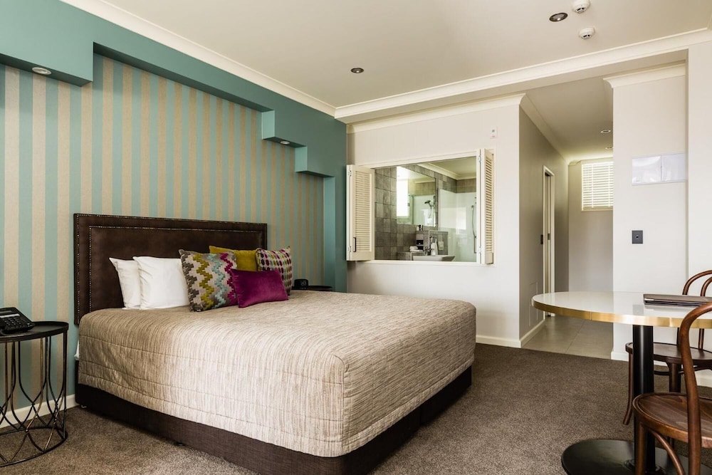 Pebble Beach Motor Inn NZ159 Deals & Reviews (Napier, NZL) Wotif