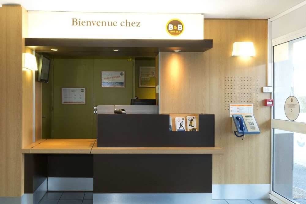 Reception, B&B Hotel Lorient Lanester