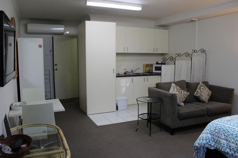 Box Hill Studios at Canterbury Gardens