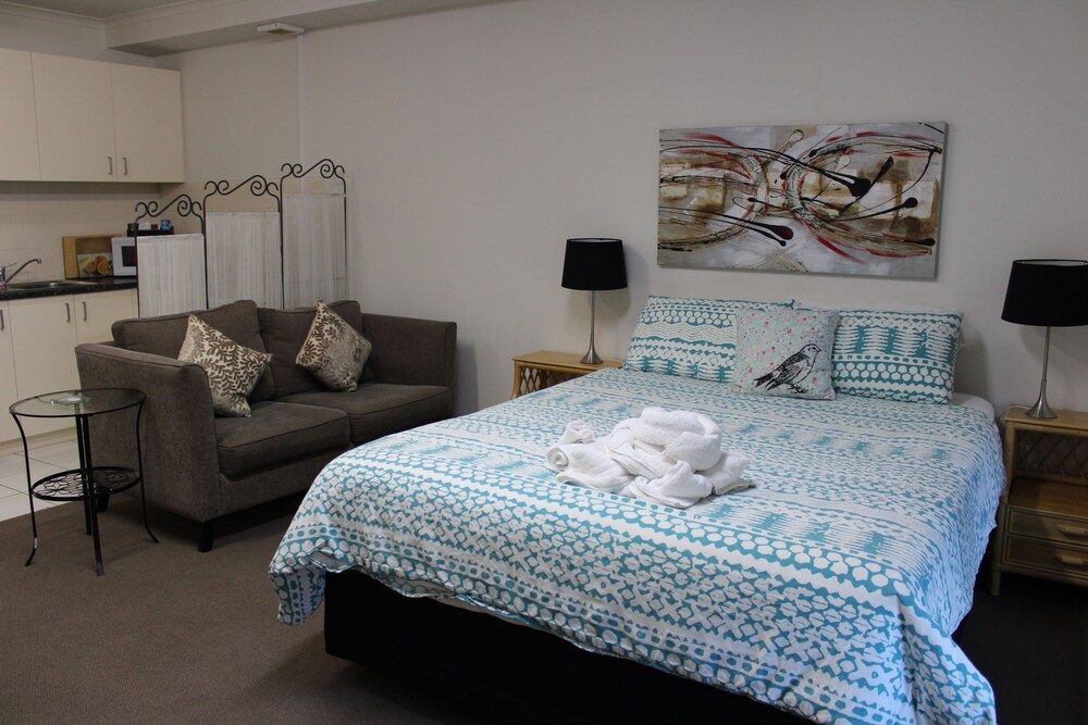 Box Hill Studios at Canterbury Gardens
