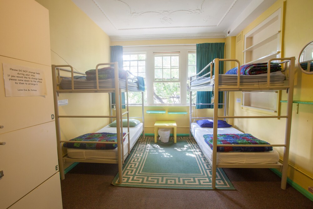 The Village Kings Cross - Hostel