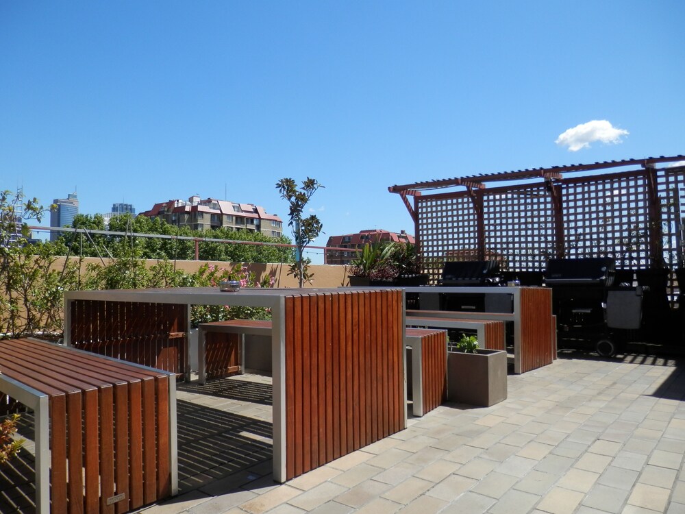 The Village Kings Cross - Hostel