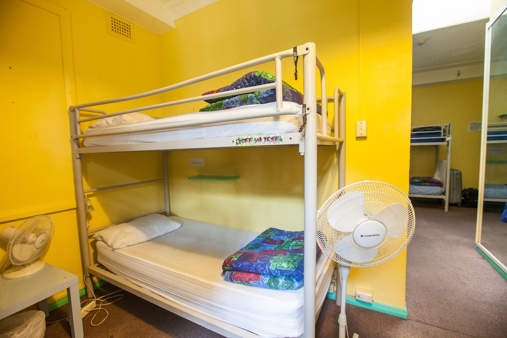 The Village Kings Cross - Hostel