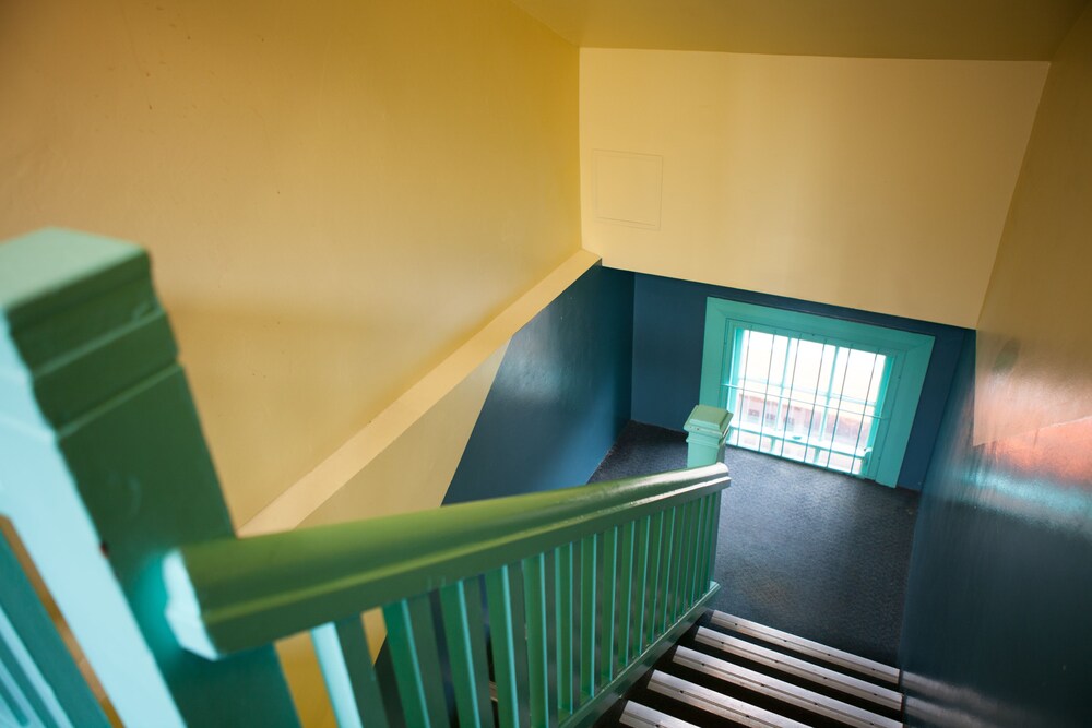 The Village Kings Cross - Hostel