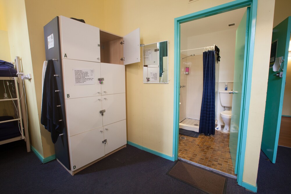 The Village Kings Cross - Hostel