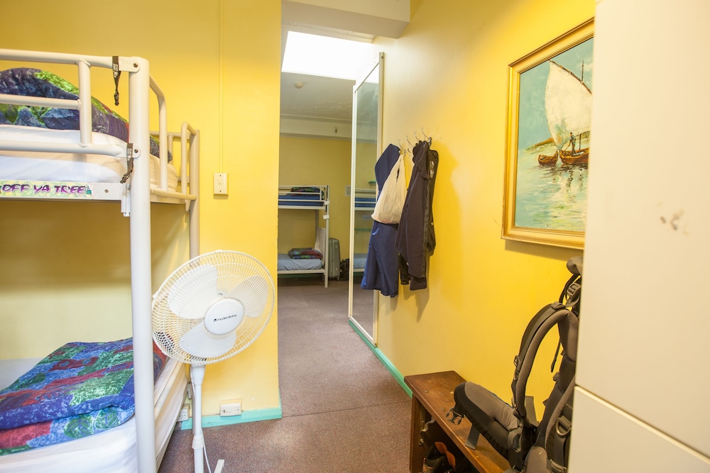 The Village Kings Cross - Hostel