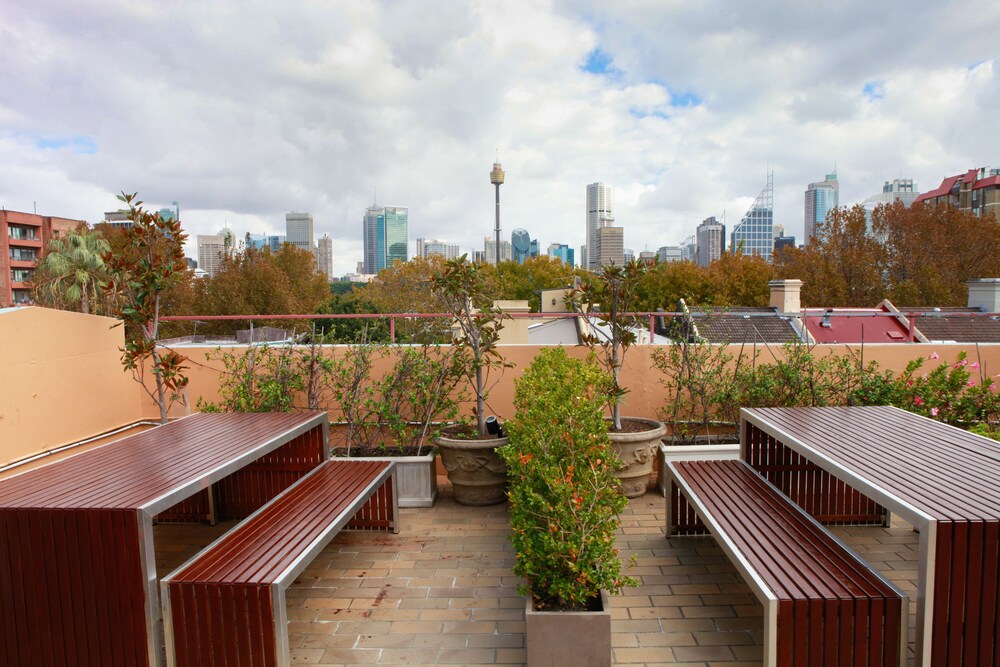 The Village Kings Cross - Hostel
