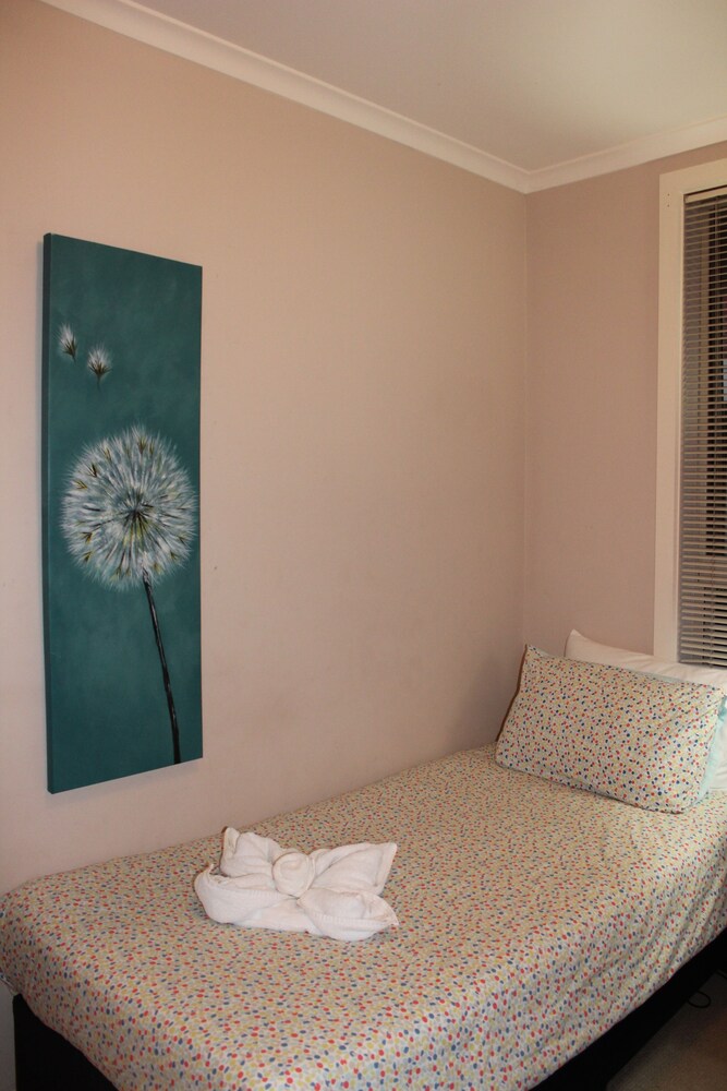 Australian Home Away @ Box Hill 2 Bedroom