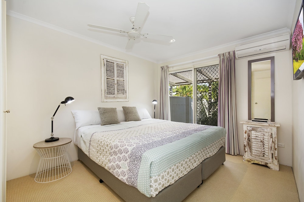 44 Cooran Court