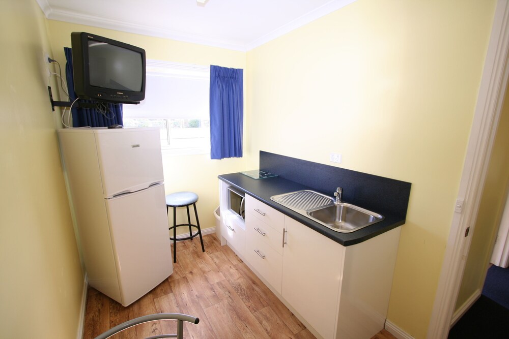 Hamilton Townhouse Motel