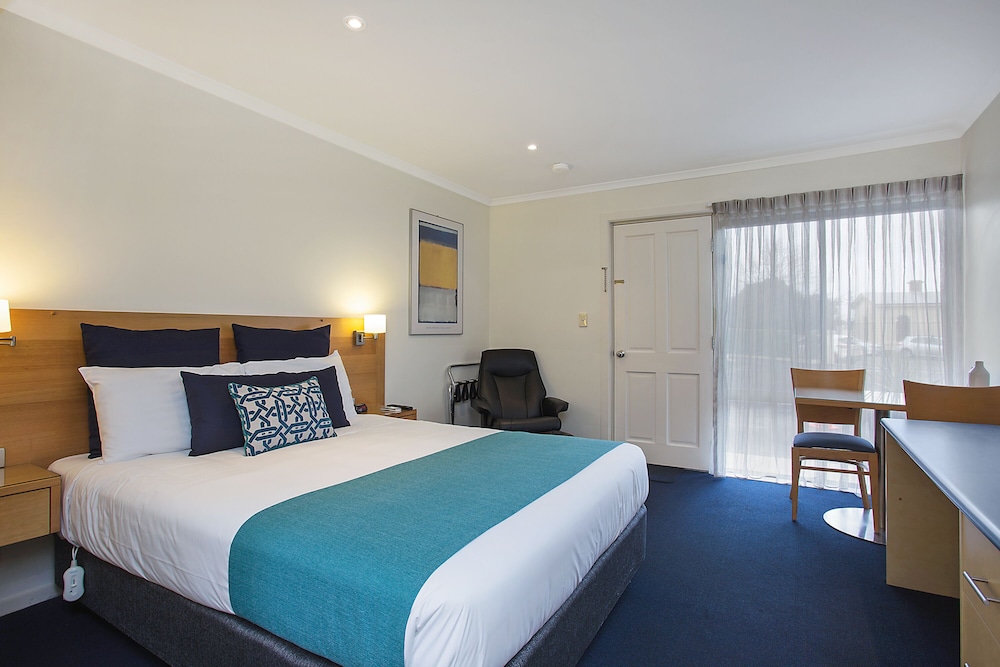 Hamilton Townhouse Motel