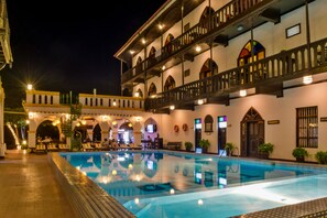 Outdoor pool, open 8:00 AM to 7:00 PM, sun loungers
