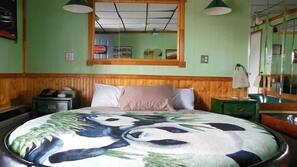Memory foam beds, free WiFi
