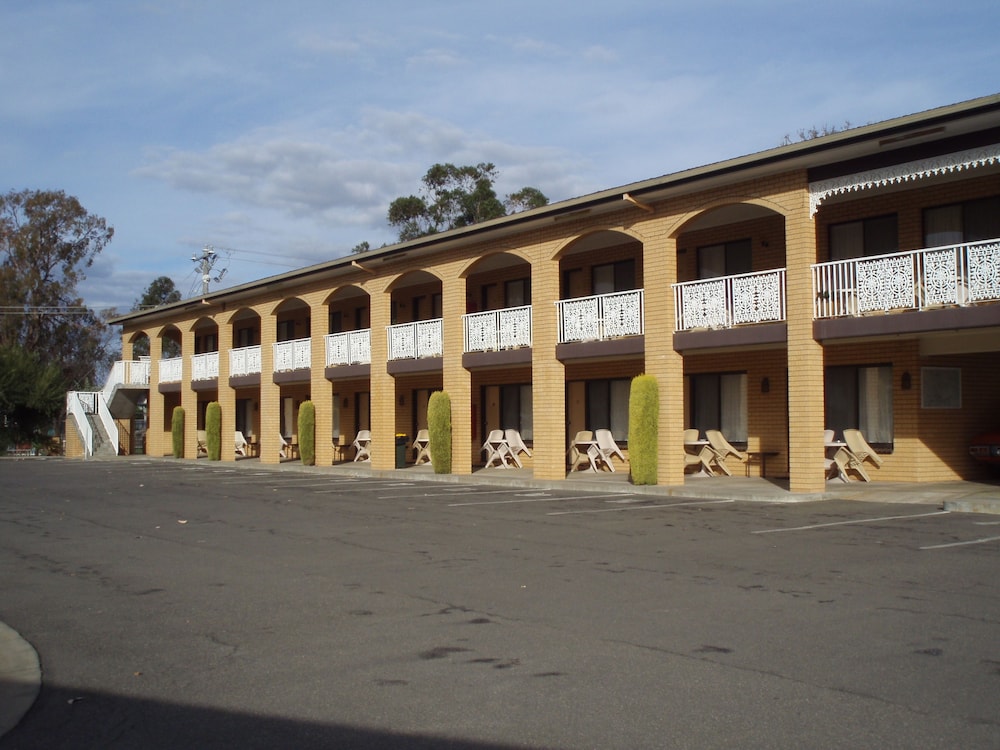 Primary image, Lakeview Motel