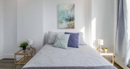 Luxurious 3 Bedroom Brand NEW Town House