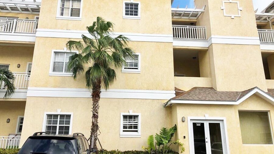 Luxury Condo at Venito