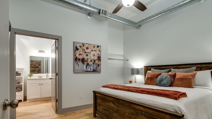 The Majestic Lofts
