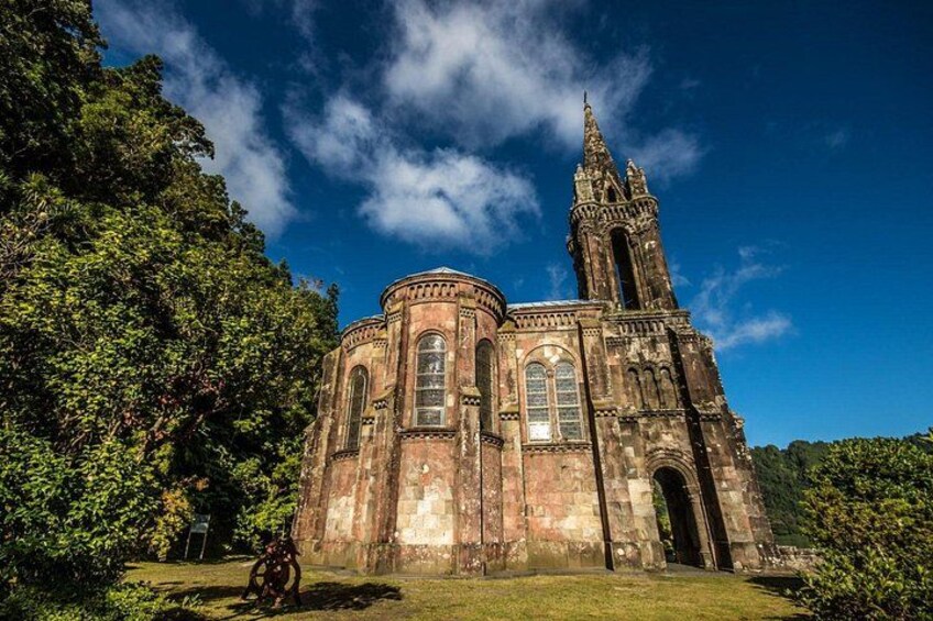 Gothic Chapel 4
