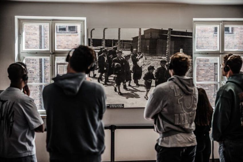 Auschwitz Birkenau Guided Tour Tickets and Transfer from Krakow 3