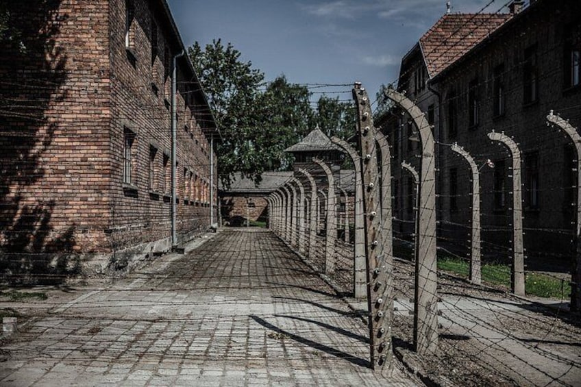 Auschwitz Birkenau Guided Tour Tickets and Transfer from Krakow 2