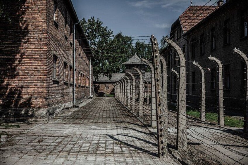 Auschwitz Birkenau Guided Tour Tickets and Transfer from Krakow 2