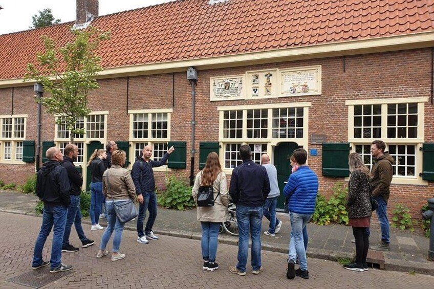 Walking Tour of Delft - The City of Orange and Blue 2