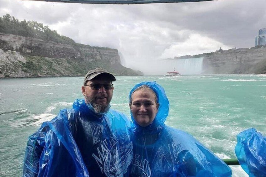Niagara USA Guided Tour and Maid of the Mist Cruise 2