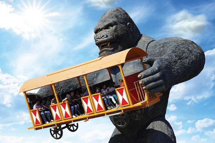 King Kong is a visit that dreams of taking part in the action and excitement scenes in the movies, and it will be our future favorite. 1