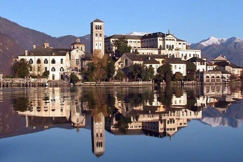 Lake Orta private guided tour from Milan