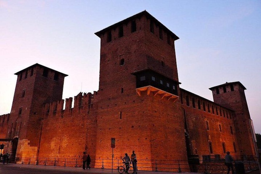 Verona from Milan, private guided tour, by car. 2