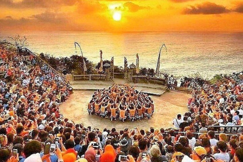 Best Bali Beaches - Uluwatu Temple - FREE Wi-Fi 1