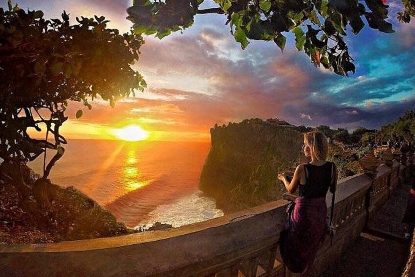 Uluwatu Sunset 3