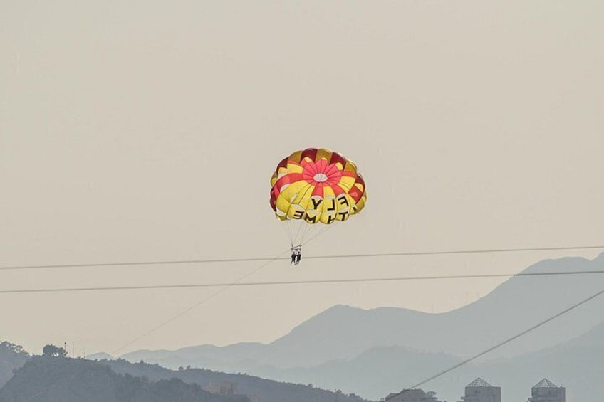 Parasailing 4
