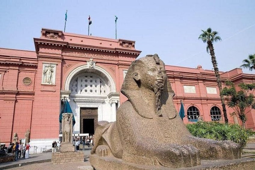 Day Tour to Cairo from Hurghada By Bus 4
