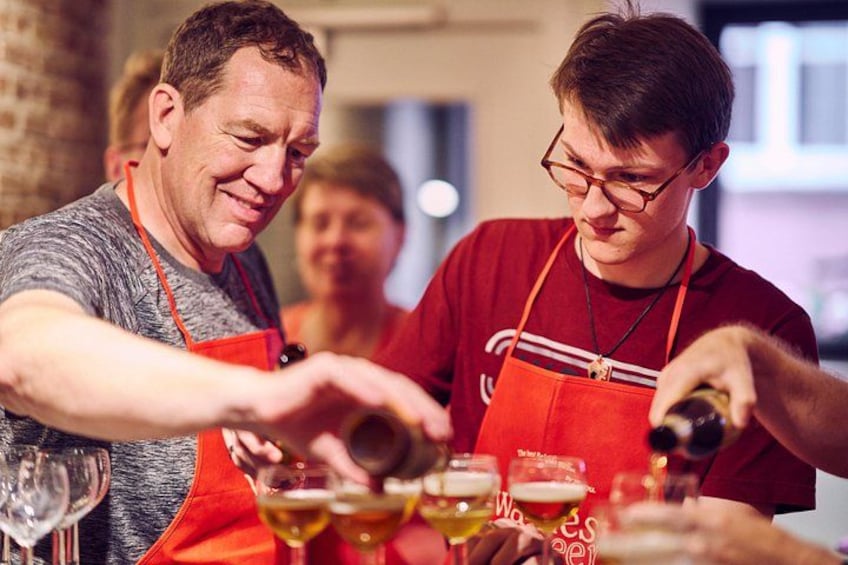The Waffles 'n Beer Workshop in Bruges Centre 2