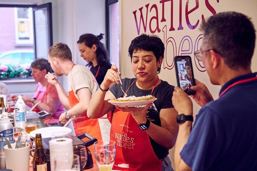 The Waffles 'n Beer Workshop in Bruges Centre 3