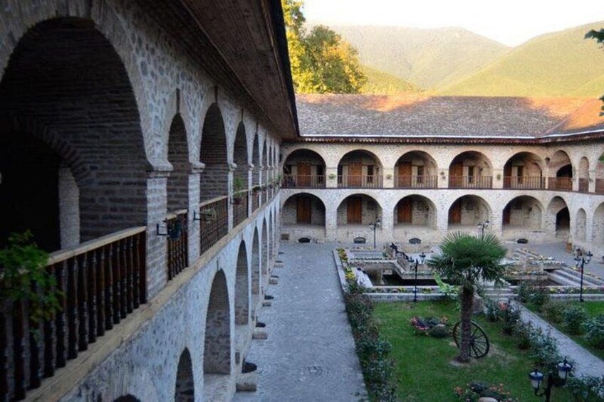Sheki tour with overnight 5