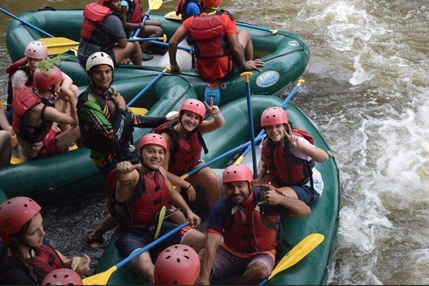 Adventure Rafting Class III and IV in Tenorio River from Playa Tamarindo 2