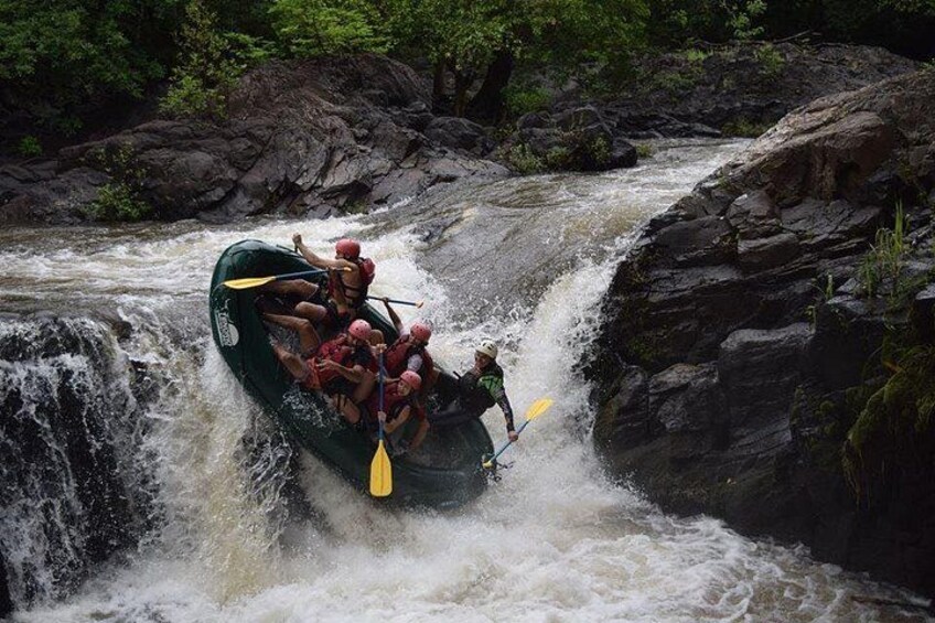 Adventure Rafting Class III and IV in Tenorio River from Playa Tamarindo 1