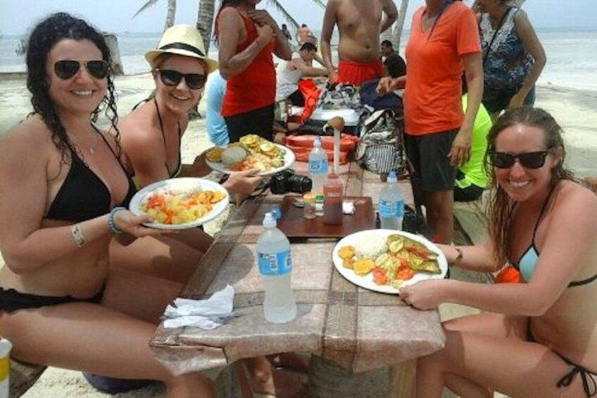 BLISS in San Blas Islands Panama Includes Tour & Transport from Panama City 5
