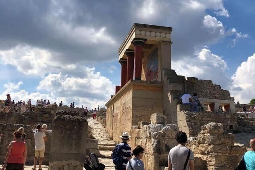 Knossos palace Private Tour 5