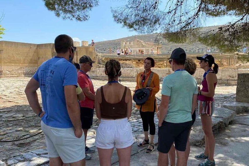 Knossos Palace Skip-the-Line Ticket (Shared Tour Group) 2
